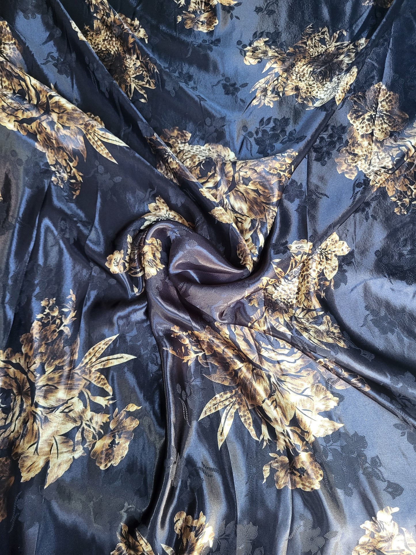 Tissu Jacquard satiné imprimé - Noir