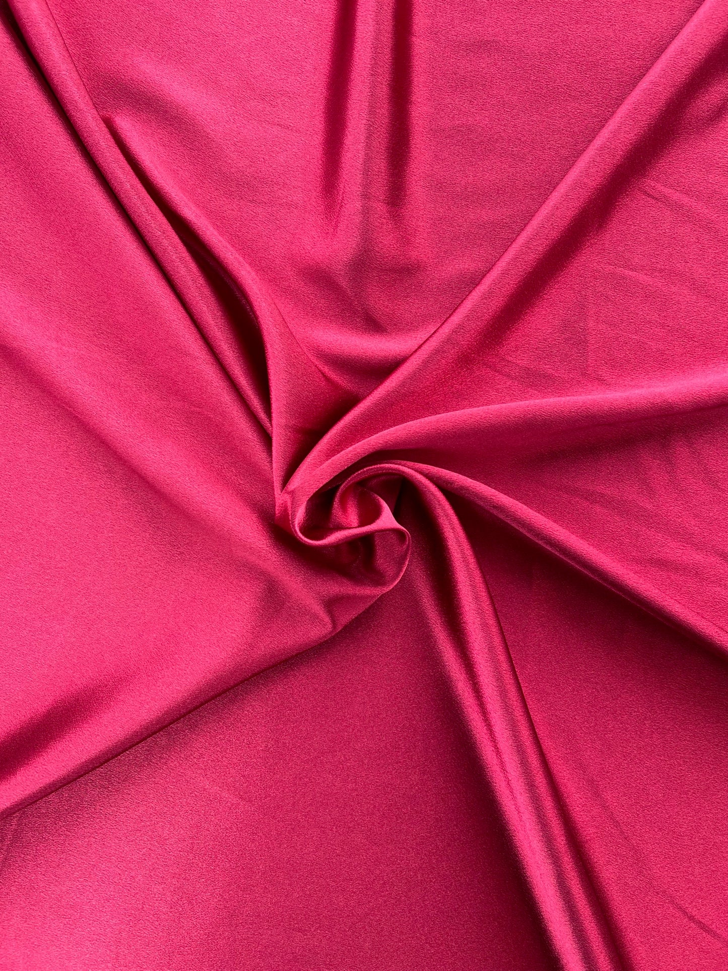 Tissu crêpe satin - Rouge anglais