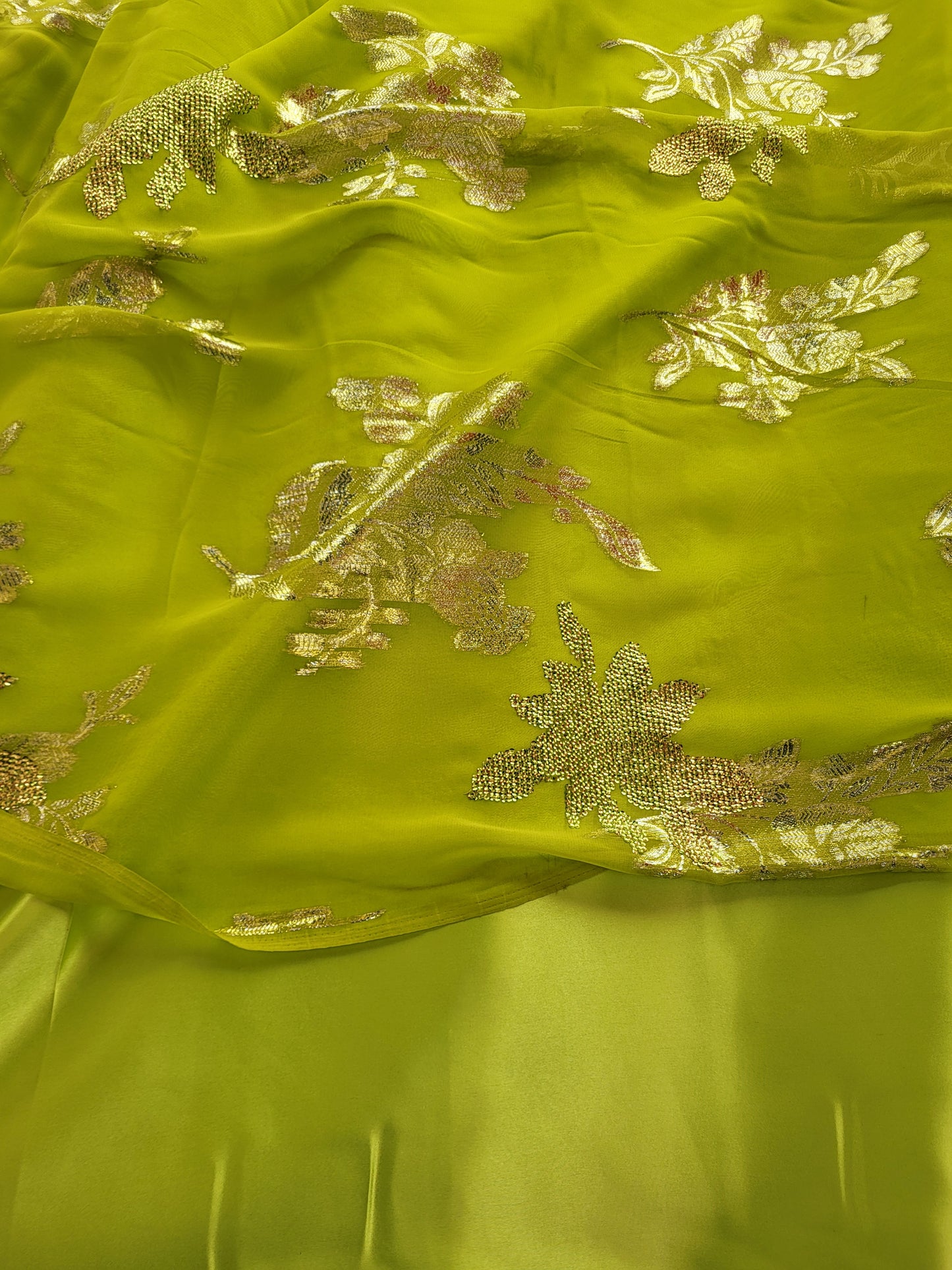 Tissu mousseline de soie "tlija" tissée - Vert et Or