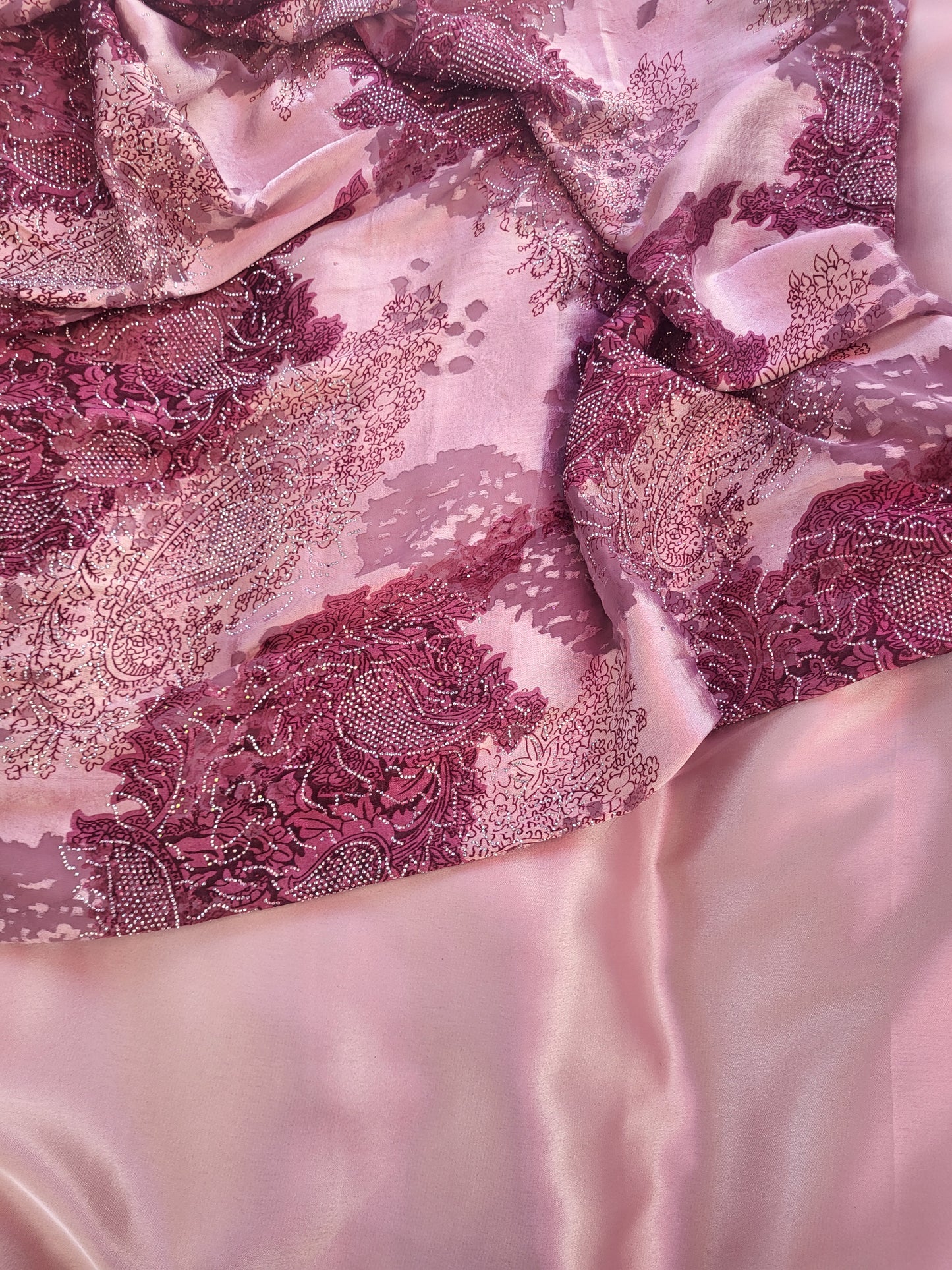 Tissu mousseline de soie "tlija" tissée a strass - violet