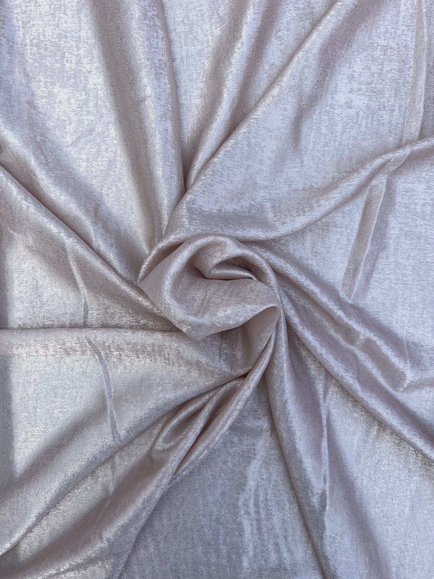 Tissu lamé soyeux - Rose pâle