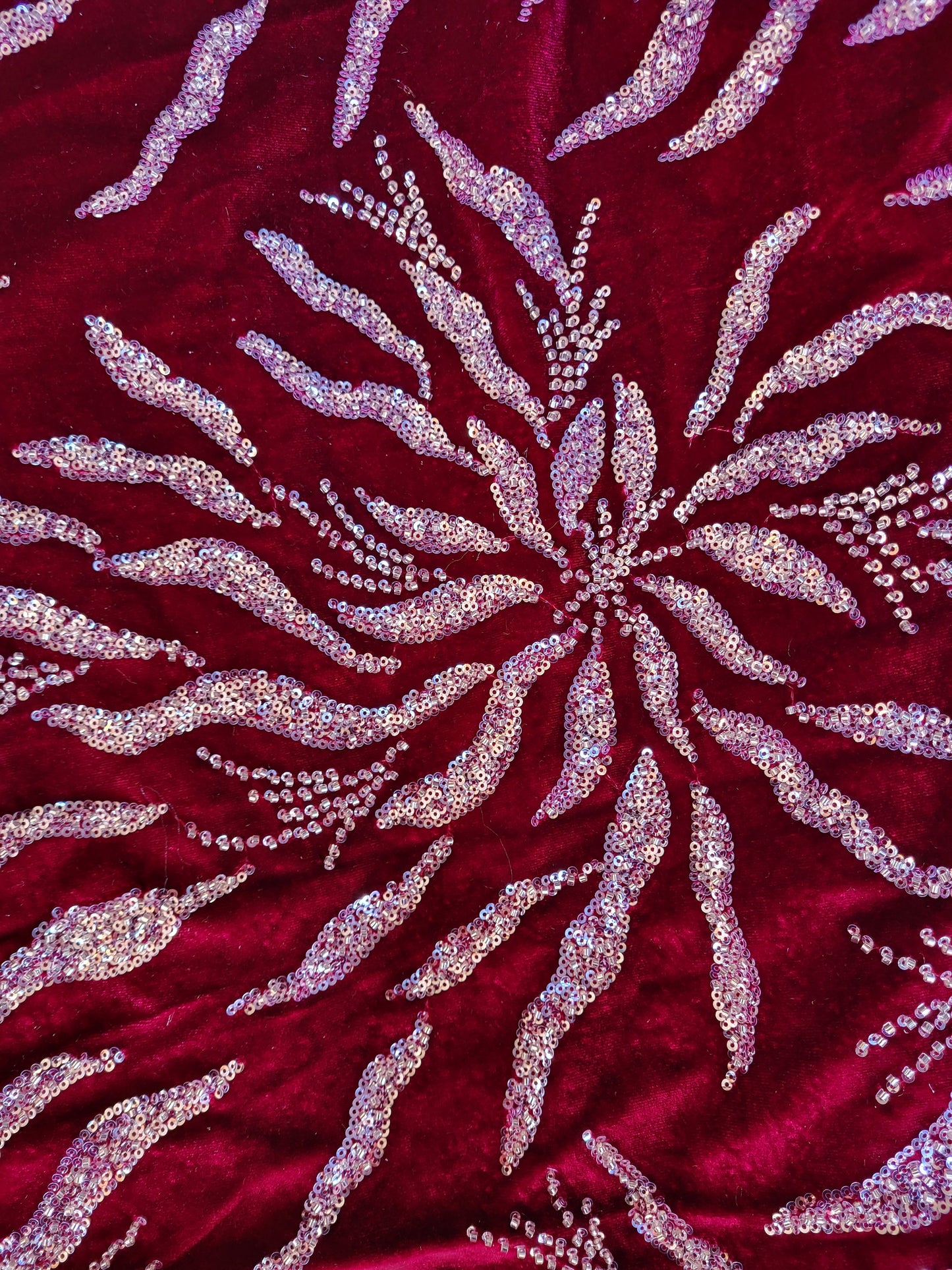Tissu velours perlé - Bordeaux