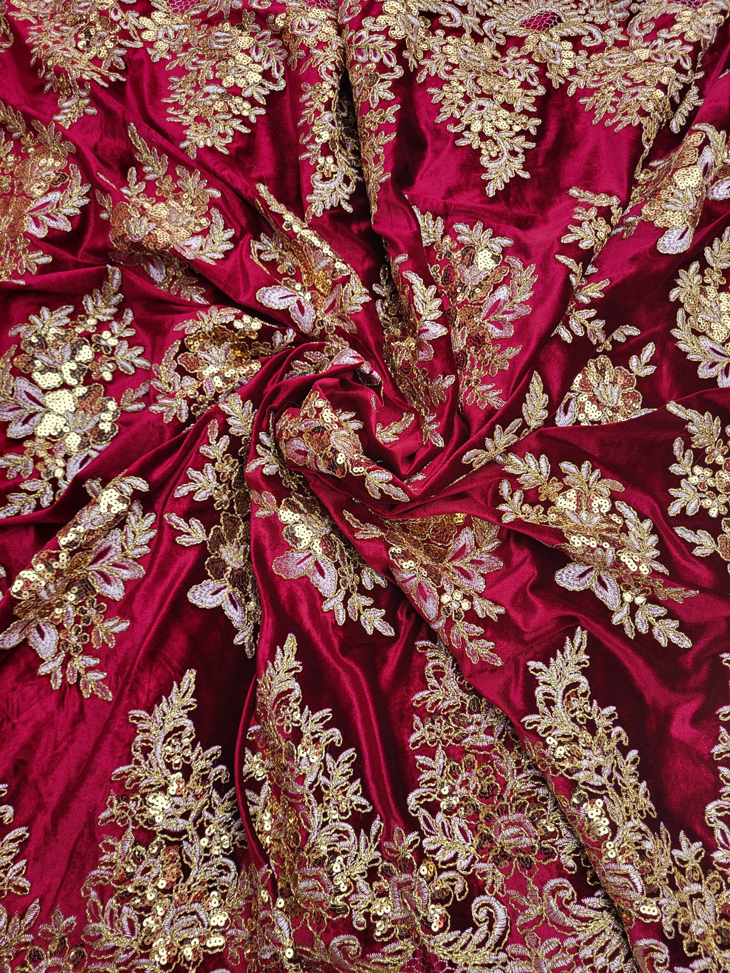 Tissu velours brodé sequin - Bordeaux et Or