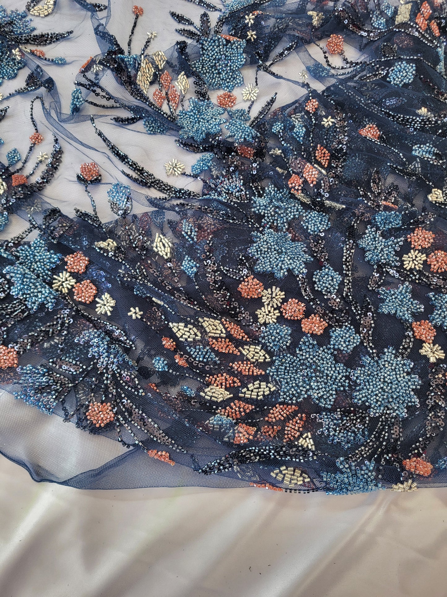 Tissu tulle perlé  - Bleu marine