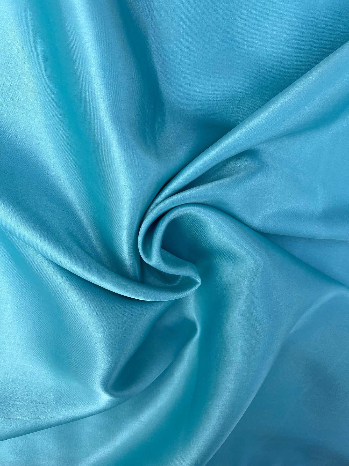 Tissu satin uni - Bleu céleste